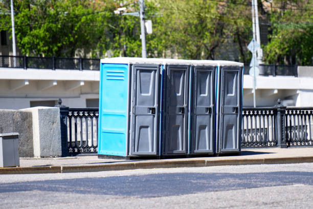 Best Porta potty delivery and setup  in Oakland, CA